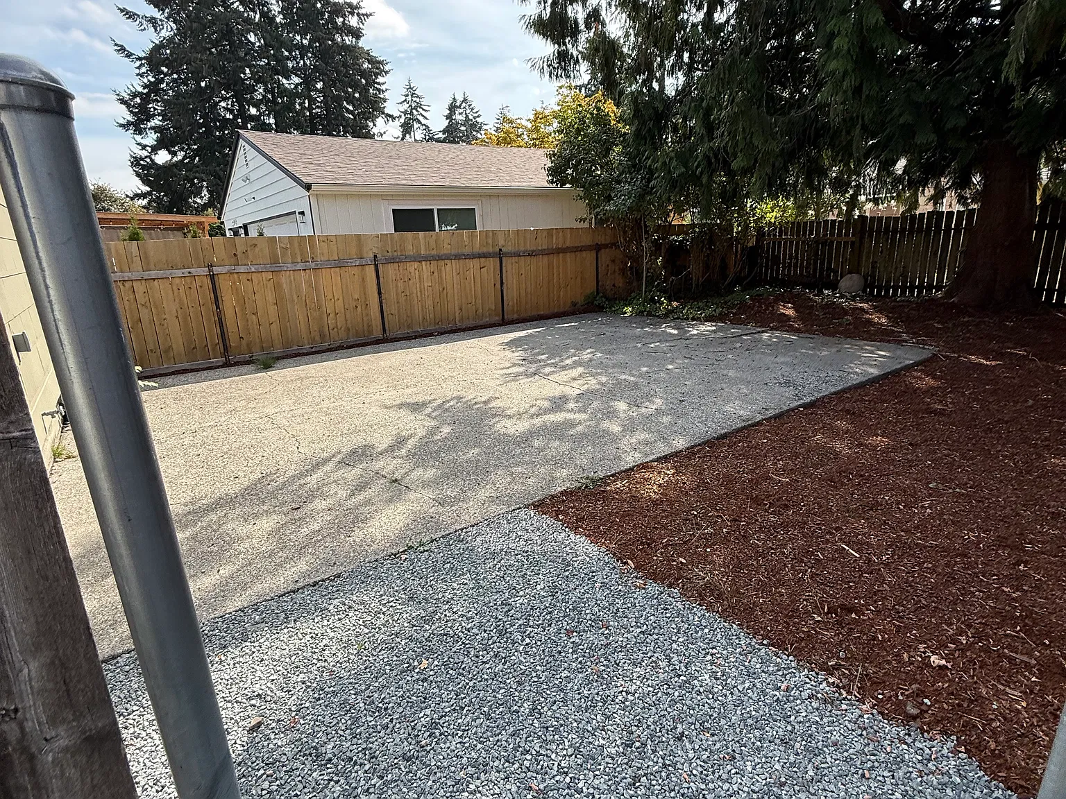 2 bed, 810 sqft, $1,995 — Photo 4