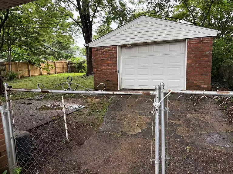 3515 Autumn Way — Photo 9