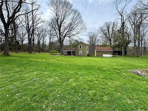 3rd image of 148 McClain Rd