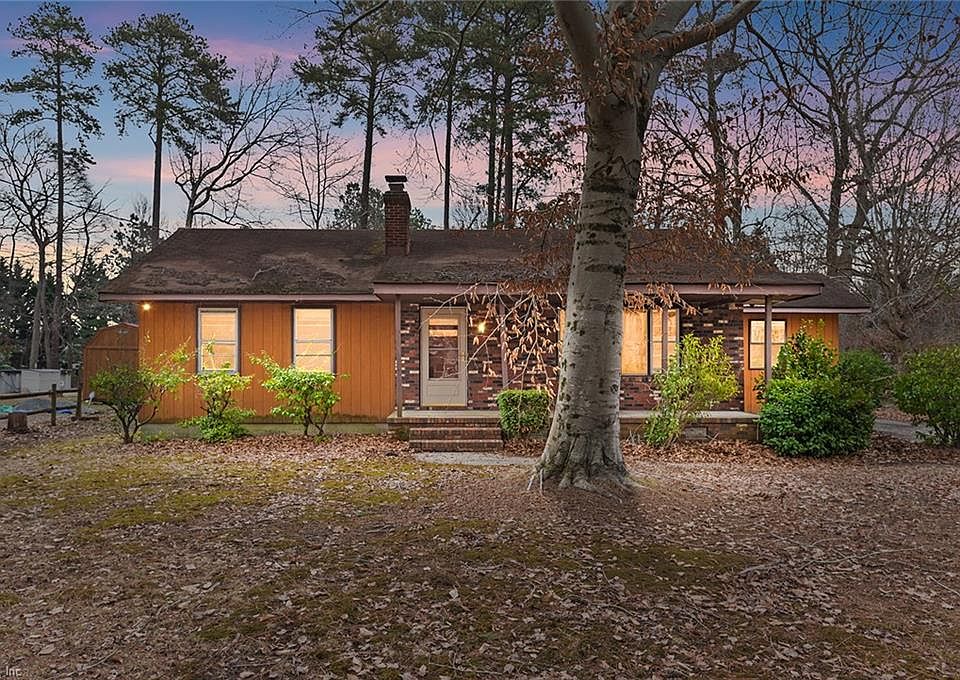 1st image of 221 Rich Rd