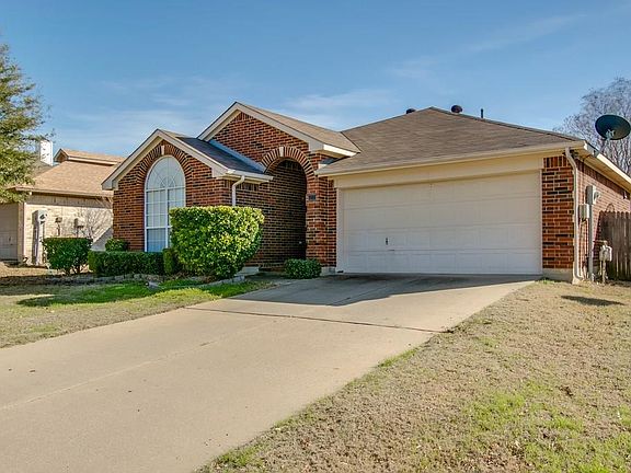 2nd image of 930 Silverstone Dr