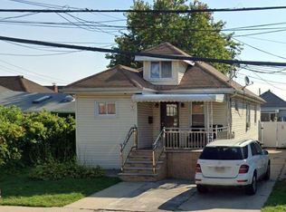 13211 Centreville St, Ozone Park, NY 11417