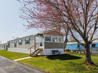 6892 Failing Shores Ln, Three Mile Bay, NY 13693