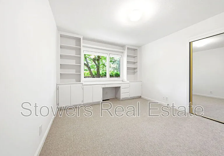 31 Mott Dr — Photo 41