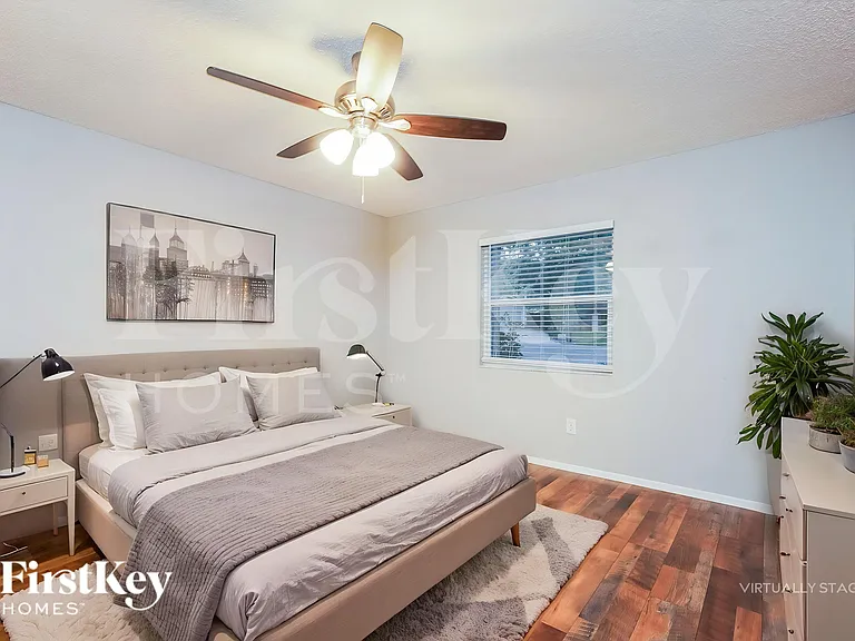 7207 Skipper Ct — Photo 10
