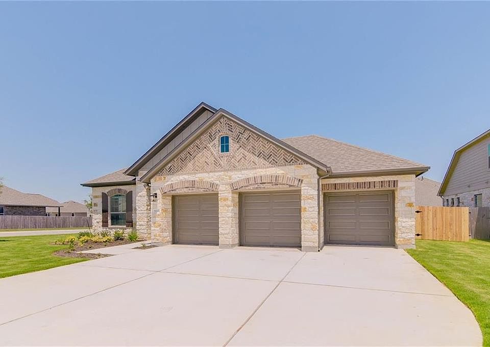 1st image of 8001 Bassano Dr