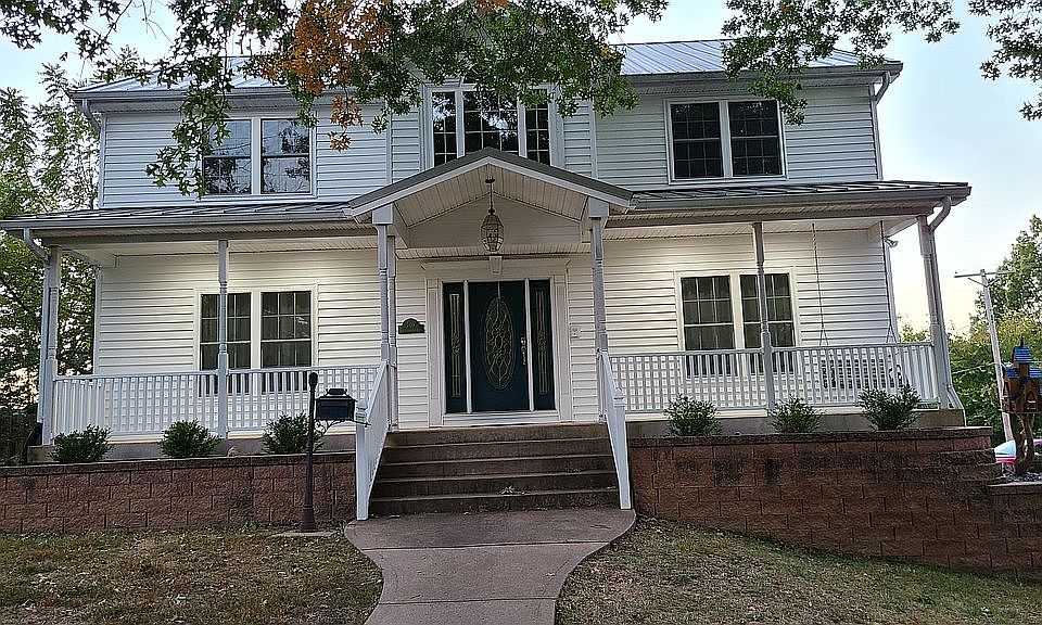 1st image of 705 Coulter Ave