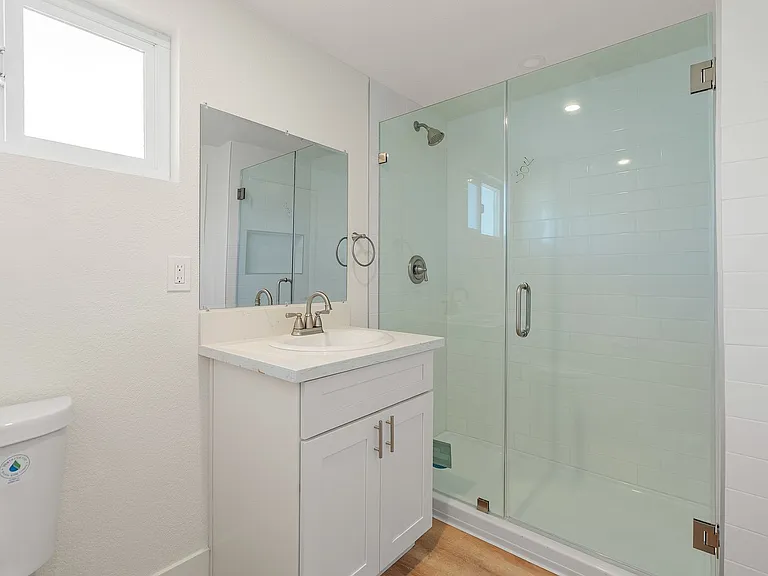 1622 Palm St - 2 Bedroom 2 Bath Fully Renovated: Move In Available Now | July 1st, 2026 Units Ava... — Photo 23