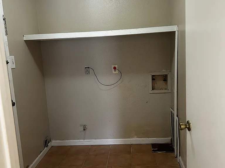 17008 Mercado Dr — Photo 9