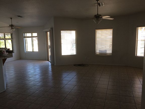 5th image of 4278 Highlander Ave