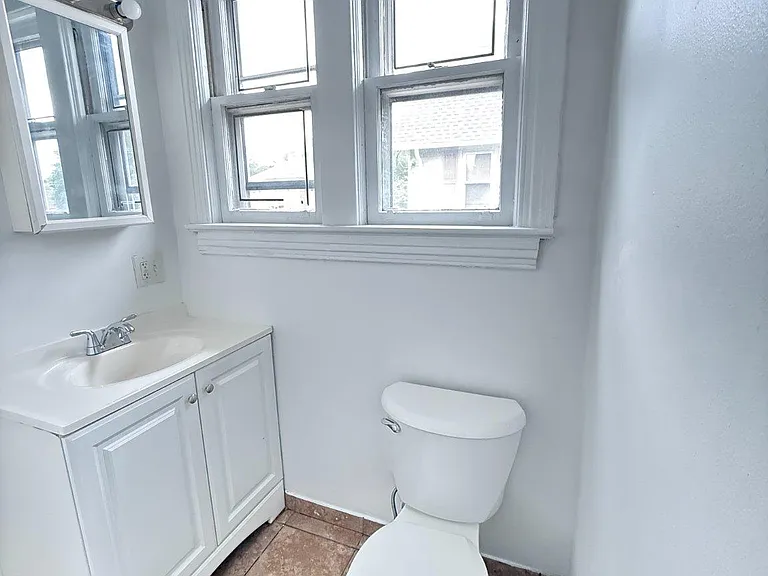 724 Parry Ave #B — Photo 25
