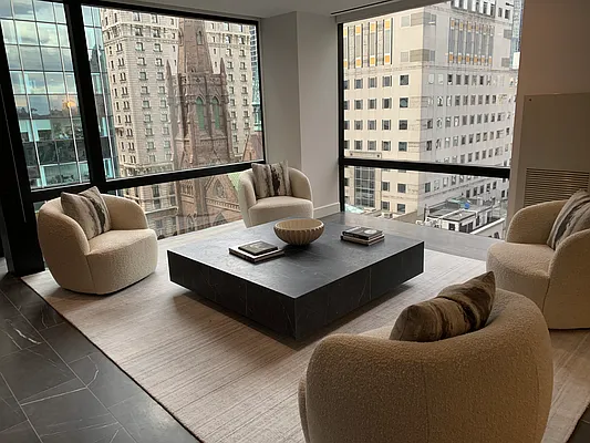 Rented by iAdvise Real Estate LLC | media 25