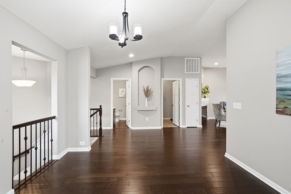 next background image