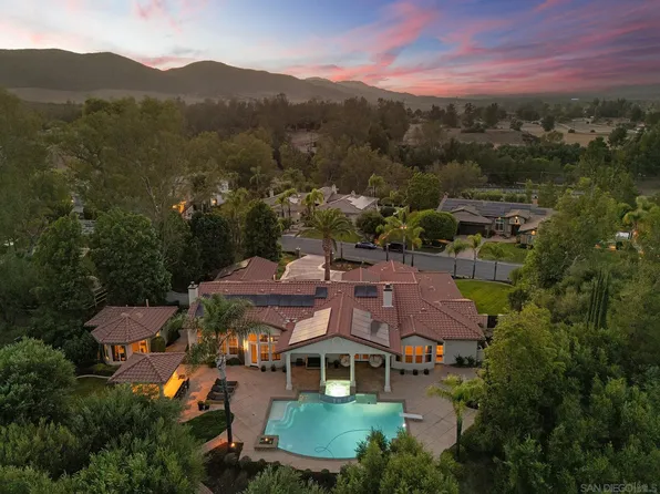 42909 Joshua Tree Ct, Murrieta, CA 92562