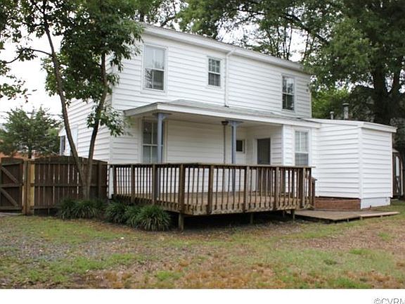 3rd image of 1322 Cole Blvd