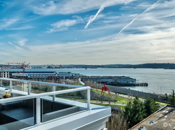 3028 Western Avenue #203, Seattle, WA 98121