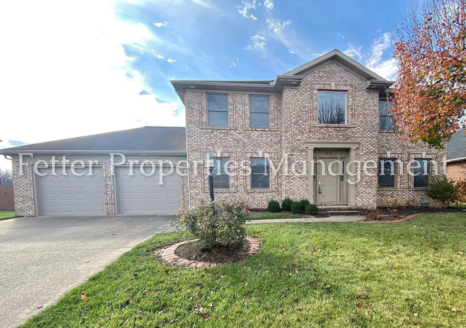Coming Soon Stunning Home in Keystone! — Photo 1