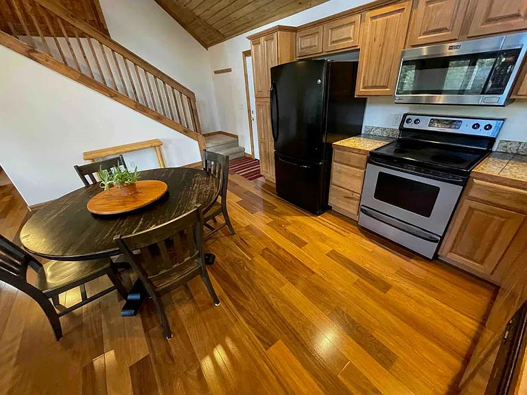 511 N Aspen St — Photo 11