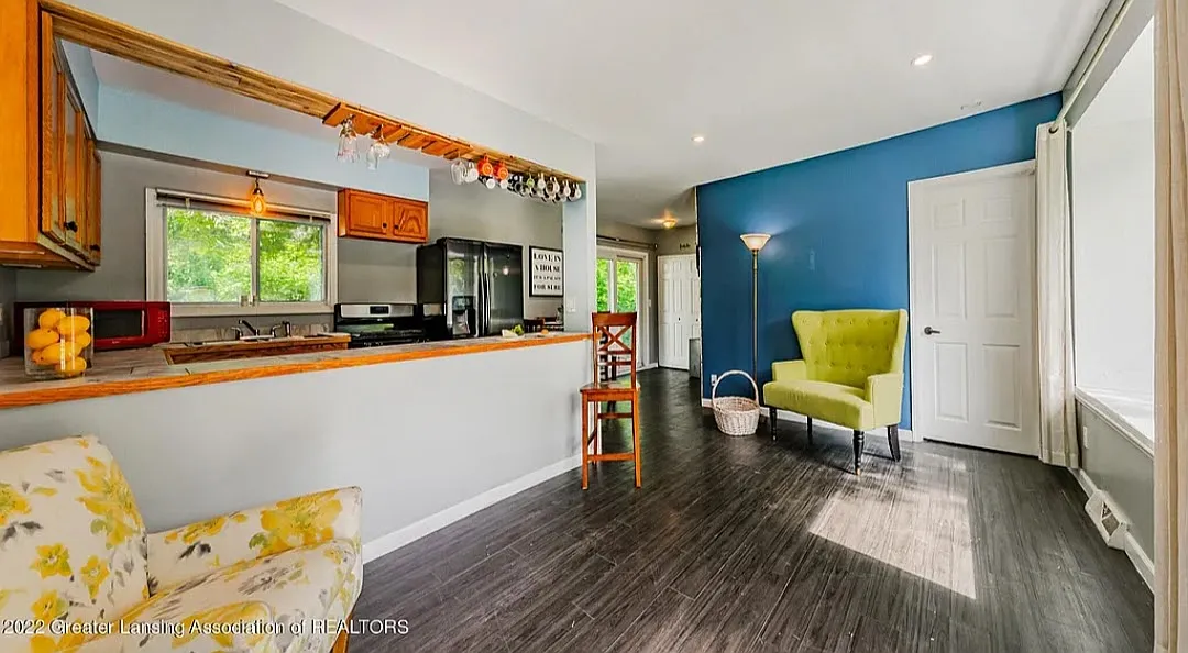 5420 South Waverly Road - 1 — Photo 2