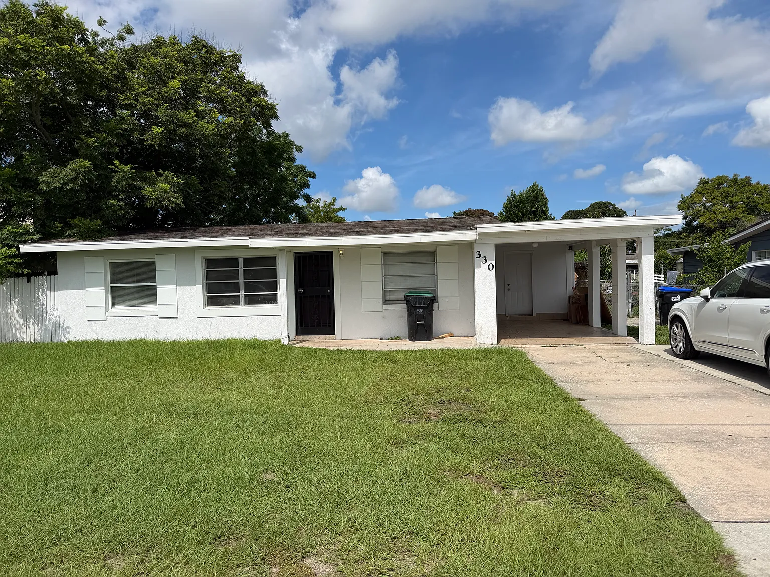 3 bed, 1025 sqft, $1,850 — Photo 1
