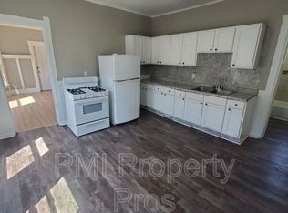 1832 N 29th St, Milwaukee, WI 53208