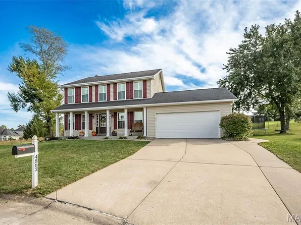 4863 Greenburg Dr, Saint Peters, MO 63304