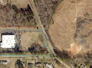 524 Old Bremen Rd, Carrollton, GA 30117