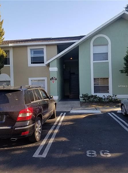 1st image of 4252 Pershing Pointe Pl APT 5