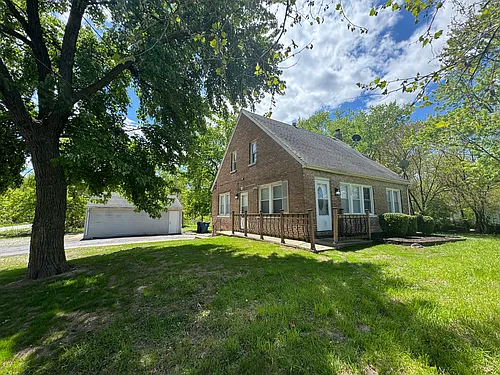 15400 Merrill Ave Photo 1