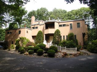 1494 Motor Pkwy, Islandia, NY 11749