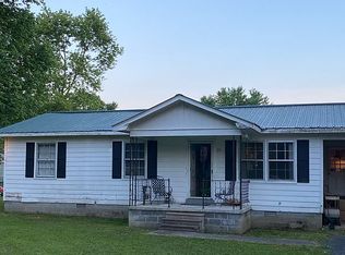 20 E Circle Dr, Liberty, TN 37095