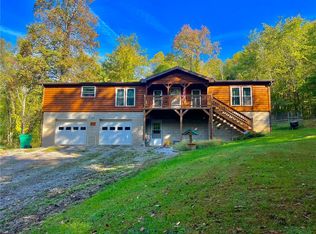 147 Spring Valley Rd, Evans City, PA 16033