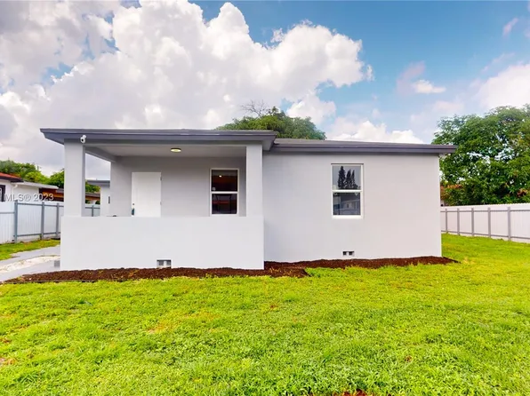 511 SE 2nd St, Hialeah, FL 33010