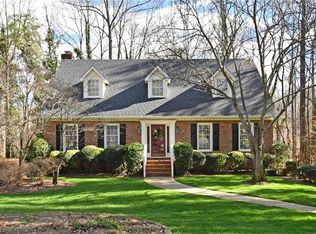 6132 Roxbury Ct, Kernersville, NC 27284