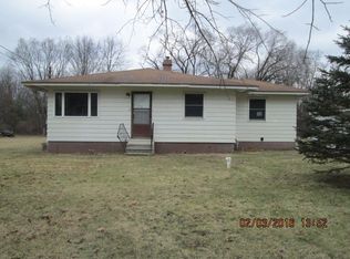 11595 3rd St, Osceola, IN 46561