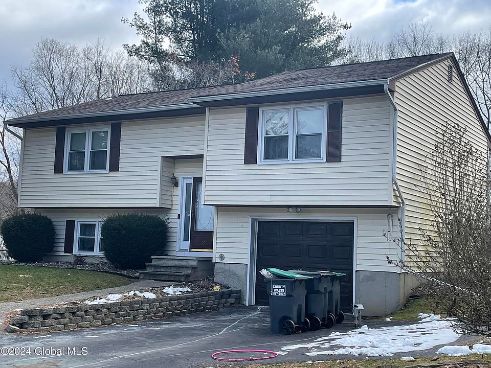 28 Canvasback Ridge Waterford NY 12188 Zillow   49c7ae6b3d38d3a2786c0026eb080130 Cc Ft 960 