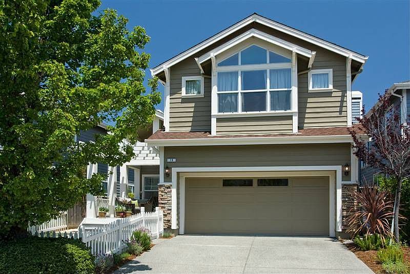 1st image of 19 Wildflower Dr