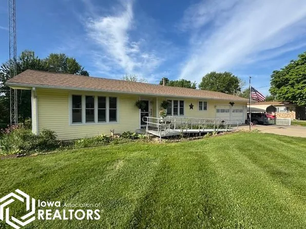520 E Walnut St, Centerville, IA 52544