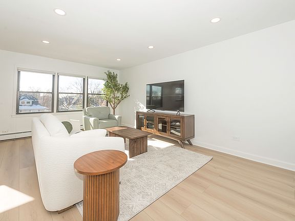 5th image of 444 Washington Blvd APT 404