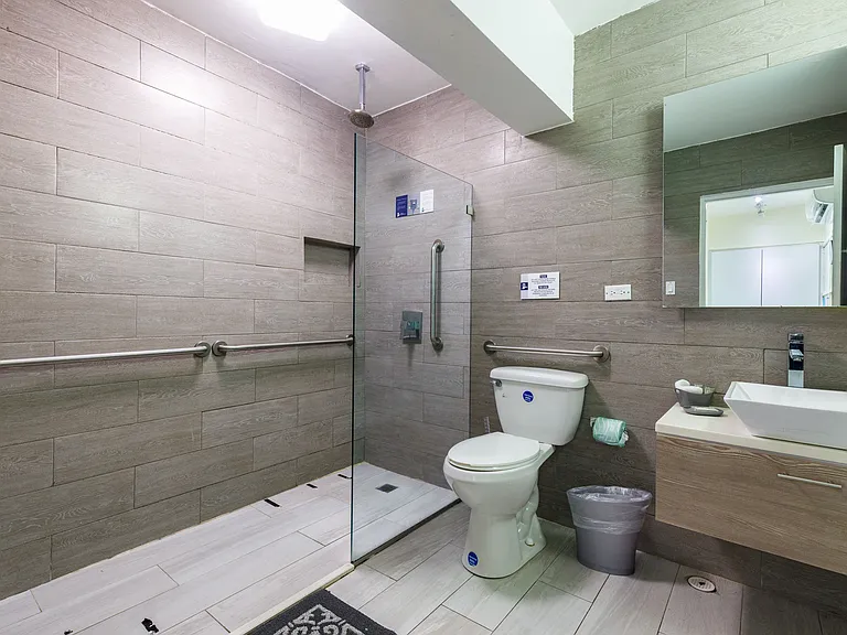 1408 Calle Aldea #1B — Photo 5