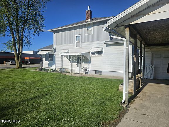 3rd image of 925 E Bryan St