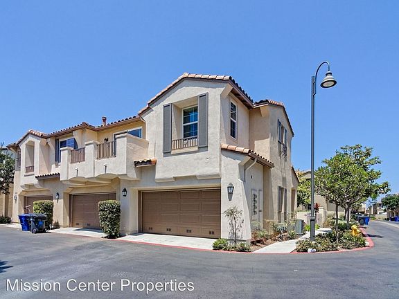 2nd image of 1426 Caminito Garibay Unit 1