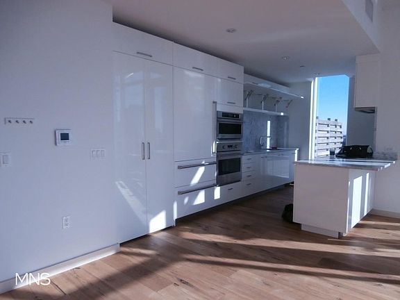 2nd image of 2310 41st Ave APT 16C