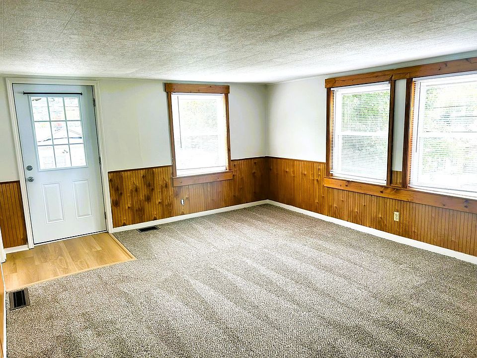 1st image of 110 Capitol Blvd