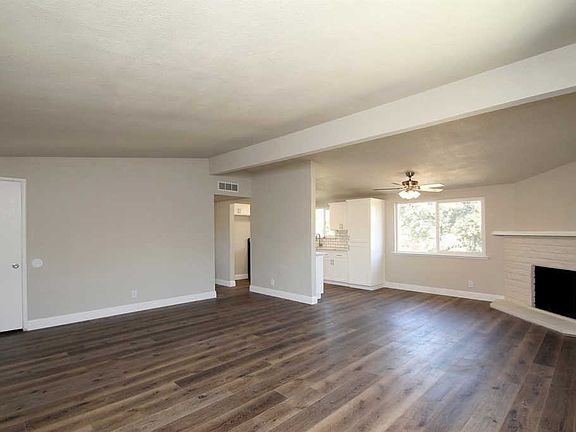 4th image of 5131 E Floradora Ave