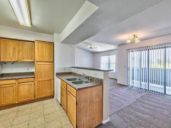 5th image of 45 Maleena Mesa St APT 724