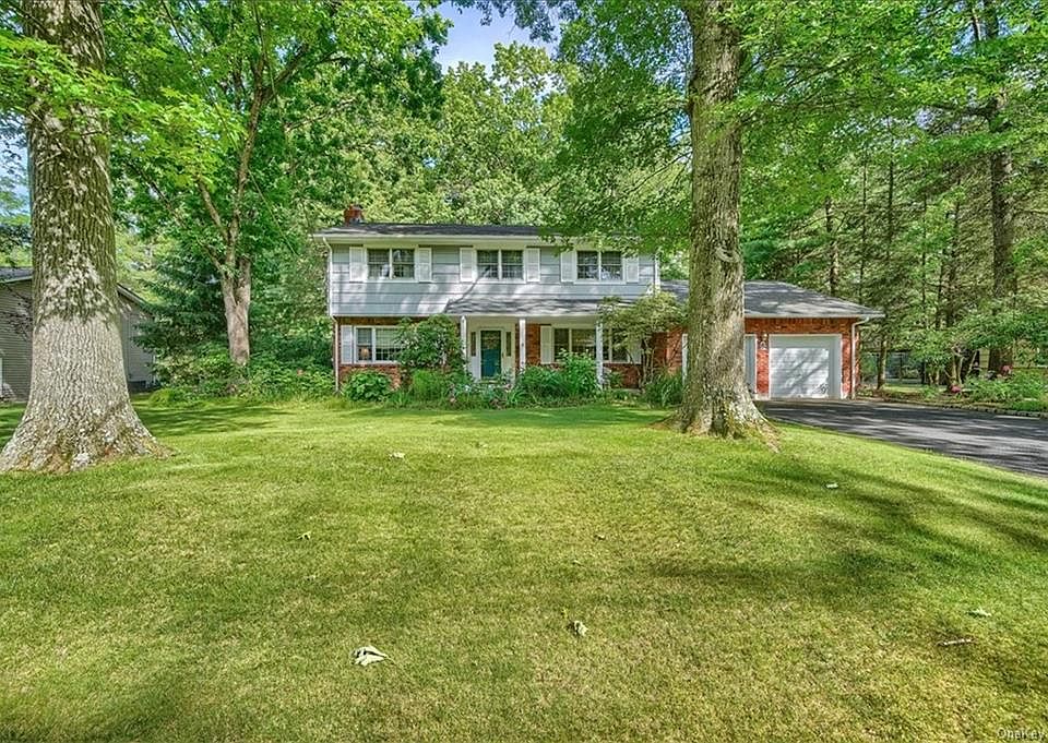 8 Sterling Forest Lane, Suffern, NY 10901 Zillow