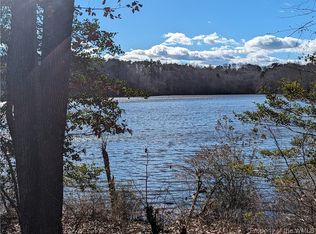 Vaidens Ct, Lanexa, VA 23089