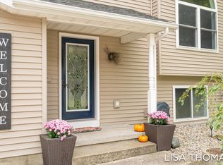 10088 Emma Dr, Greenville, MI 48838