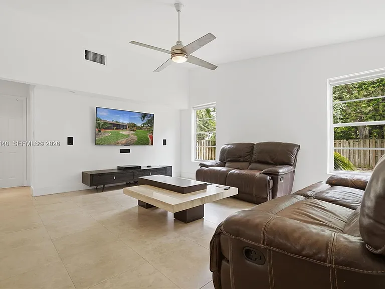12106 Lymestone Way — Photo 4